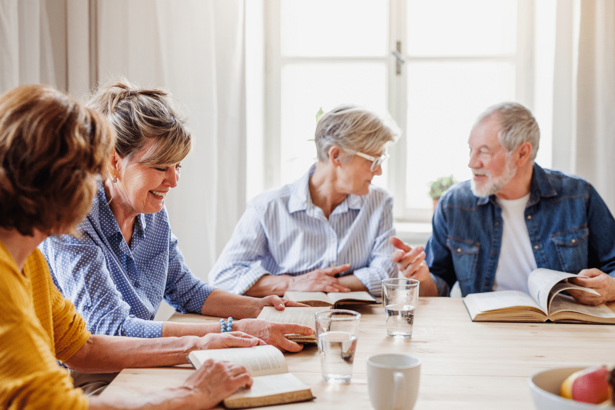 Lever le pied sans quitter son emploi : la retraite progressive devient le vrai sas des seniors fatigués