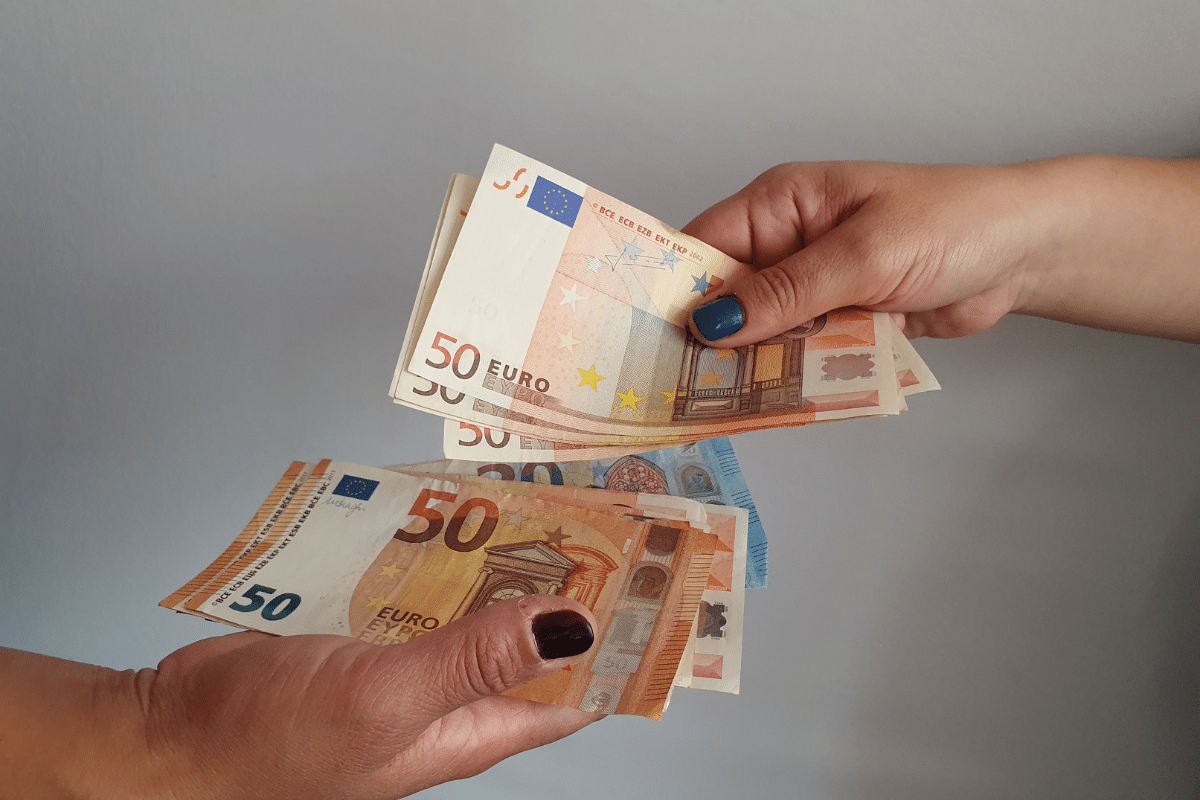 Don familial : l'abattement de 31 865 euros est par personne, pas par couple — ce que ça change pour vous