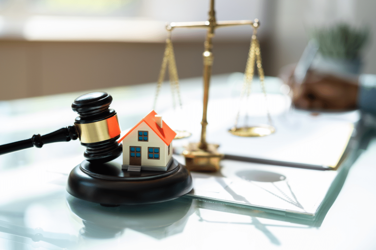 À 60 ans, donner la nue-propriété de son logement divise les droits par trois, mais la Cour des comptes veut y mettre fin